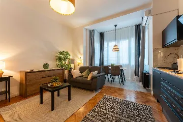 Zagreb City Center Apartment for 2 Guests