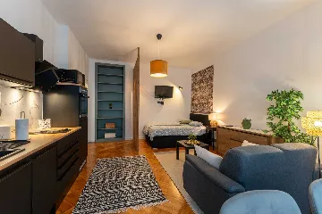 Zagreb City Center Apartment for 2 Guests