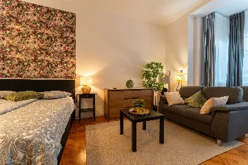 Zagreb City Center Apartment for 2 Guests
