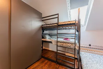 Zagreb 1-Bedroom Apartment for 4 Guests