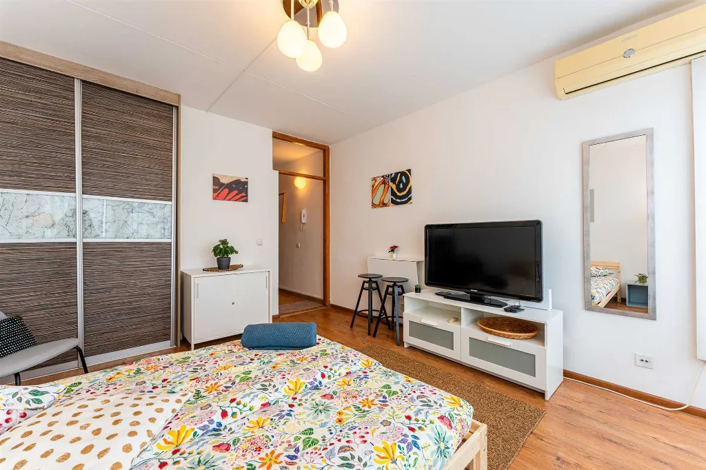 Studio Apartment for 2 Adults in Zagreb