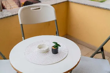 Zagreb Apartment with 2 Bedrooms and Parking