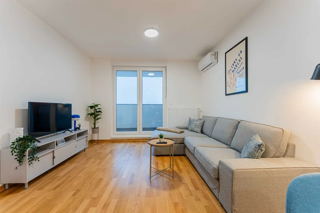 Zagreb Apartment with Private Balcony for 3 Guests