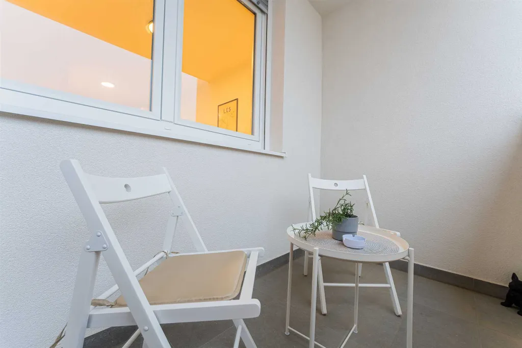 Zagreb Apartment with Private Balcony for 3 Guests