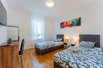 4-Bedroom House in Novaki for up to 8 Guests