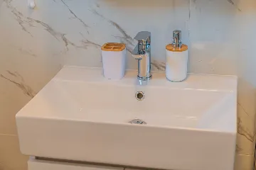 4-Bedroom House in Novaki for up to 8 Guests