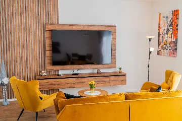 4-Bedroom House in Novaki for up to 8 Guests