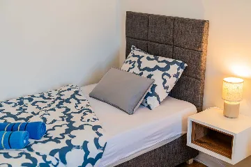 4-Bedroom House in Novaki for up to 8 Guests