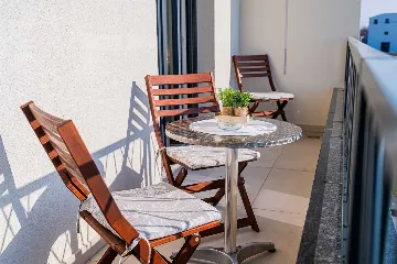 4-Bedroom House in Novaki for up to 8 Guests