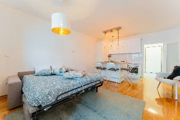 Studio Apartment in Zagreb for 2 Guests