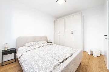 2-Bedroom Apartment in Zagreb for Up to 5