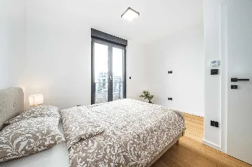 2-Bedroom Apartment in Zagreb for Up to 5