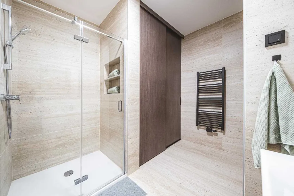 2-Bedroom Apartment in Zagreb for Up to 5