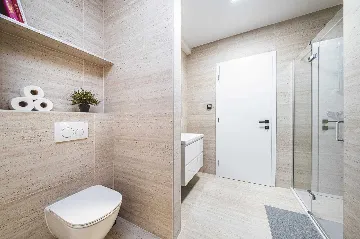 Zagreb 3-Bedroom Apartment for 6 with Balcony