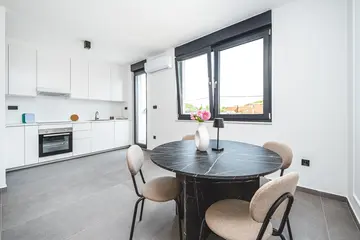 Zagreb Apartment with Private Balcony for 5 Guests