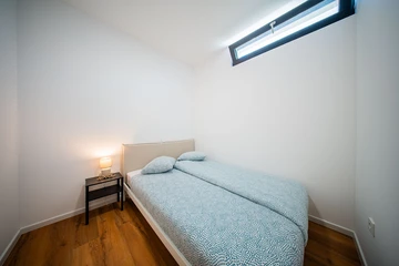 Zagreb 2-Bedroom Apartment for 4 Guests