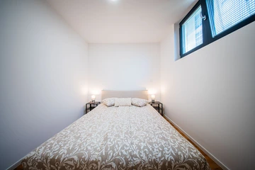 2-Bedroom Apartment in Zagreb for Up to 4