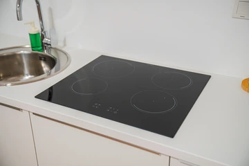 2-Bedroom Apartment in Zagreb for Up to 4