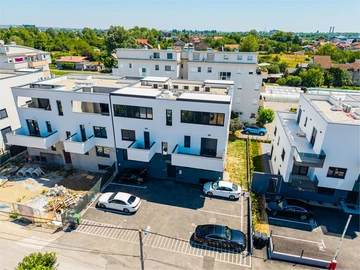 2-Bedroom Apartment in Zagreb for Up to 4