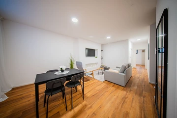 1-Bedroom Apartment in Zagreb for Up to 3 Guests