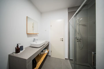 1-Bedroom Apartment in Zagreb for Up to 3 Guests