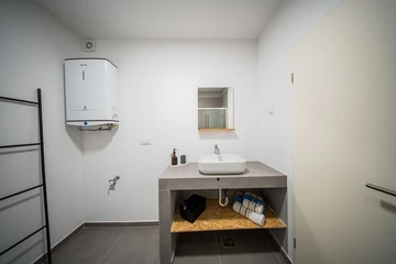 1-Bedroom Apartment in Zagreb for Up to 3 Guests