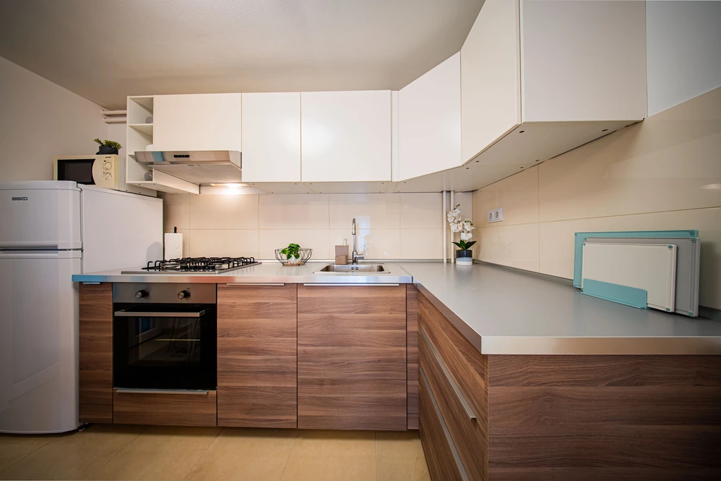 Spacious Zagreb 2-Bedroom Apartment for 5