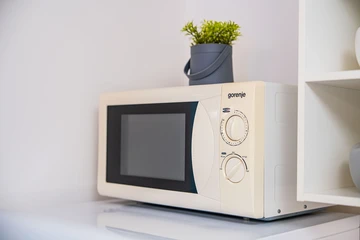 Spacious Zagreb 2-Bedroom Apartment for 5