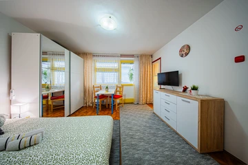 Compact 2-Person Apartment in Zagreb