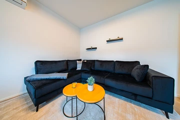 2-Bedroom Apartment in Zagreb for Up to 5