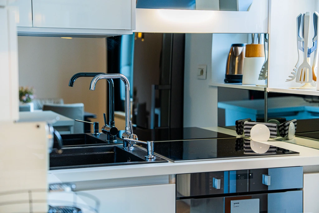 2-Bedroom Apartment in Zagreb for Up to 5