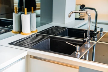 2-Bedroom Apartment in Zagreb for Up to 5