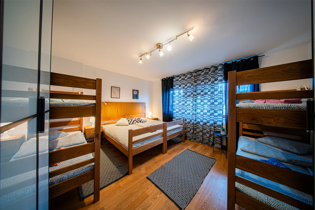 Zagreb Apartment for up to 6 Guests