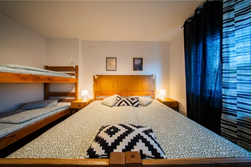 Zagreb Apartment for up to 6 Guests