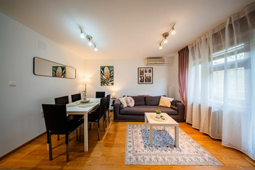 Zagreb Apartment for up to 6 Guests