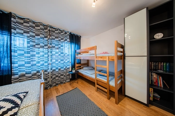 Zagreb Apartment for up to 6 Guests