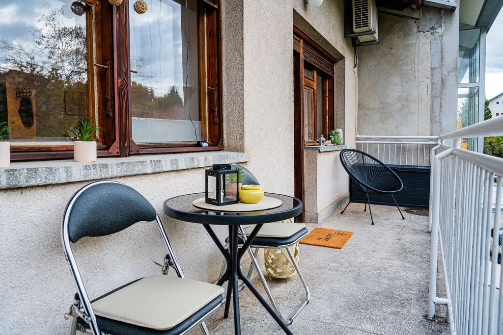 Zagreb Apartment for up to 6 Guests