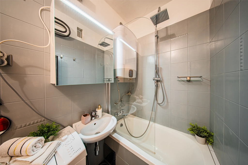 Zagreb Studio Apartment for Up to 4 Guests