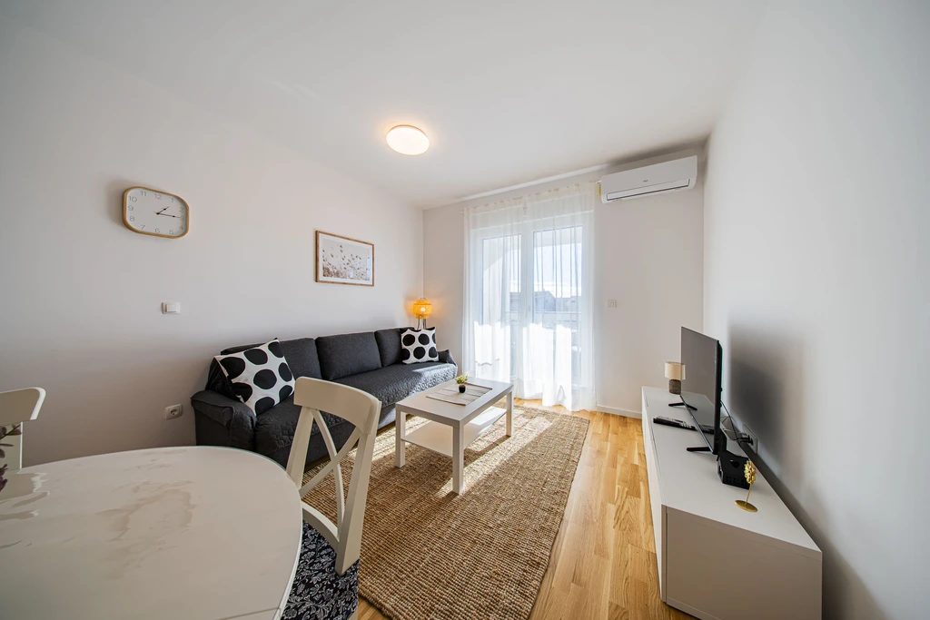 Zagreb Apartment for Up to 6 with 2 Bedrooms