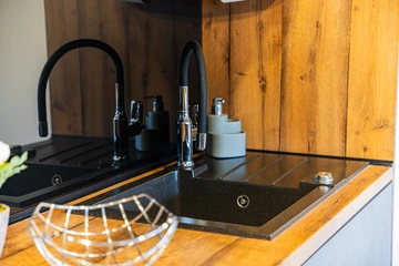 Two-Bedroom Apartment in Zagreb for Up to 6