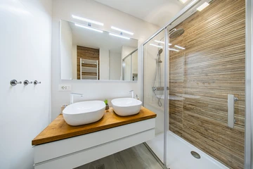 Two-Bedroom Apartment in Zagreb for Up to 6