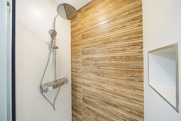 Two-Bedroom Apartment in Zagreb for Up to 6