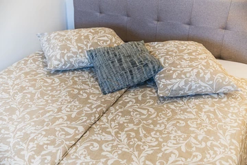 Two-Bedroom Apartment in Zagreb for Up to 6