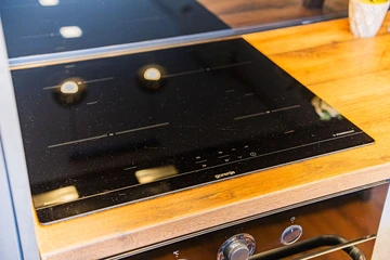 Two-Bedroom Apartment in Zagreb for Up to 6