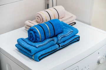 Zagreb 1-Bedroom Apartment with Quiet Loggia