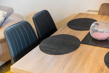 Zagreb 2-Bedroom Apartment for Up to 6 Guests