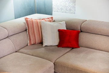 Zagreb 2-Bedroom Apartment for Up to 6 Guests