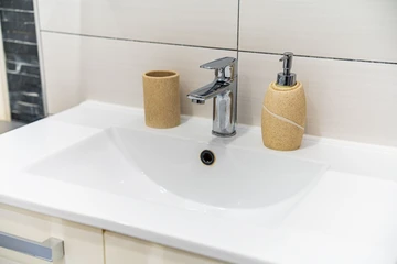 Zagreb 2-Bedroom Apartment for Up to 6 Guests