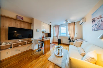 Zagreb Studio Apartment for Up to 4 Guests