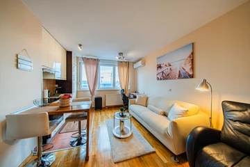 Zagreb Studio Apartment for Up to 4 Guests